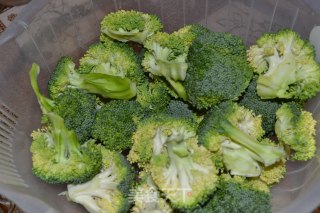 Stir-fried Broccoli (simple and Beautiful) recipe