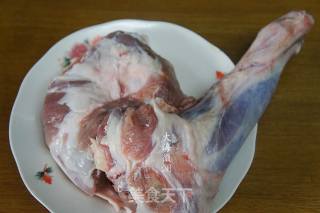 Lamb Leg Stewed with Sauerkraut recipe