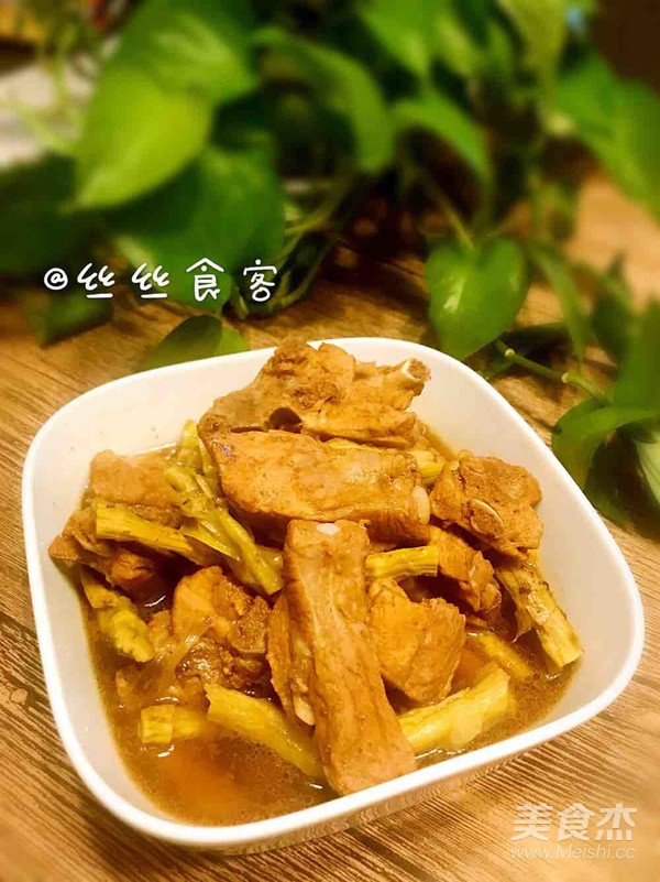 Braised Pork Ribs with Dried Bamboo Shoots recipe