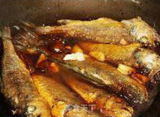 Pan Fried Small Yellow Croaker recipe