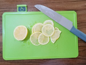 Appetizing Lemon Cold Chicken Feet and Duck Feet General Method recipe