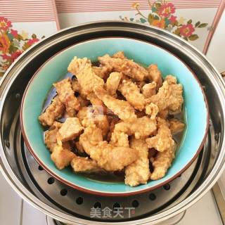 Steamed Bowl with Small Crispy Pork recipe