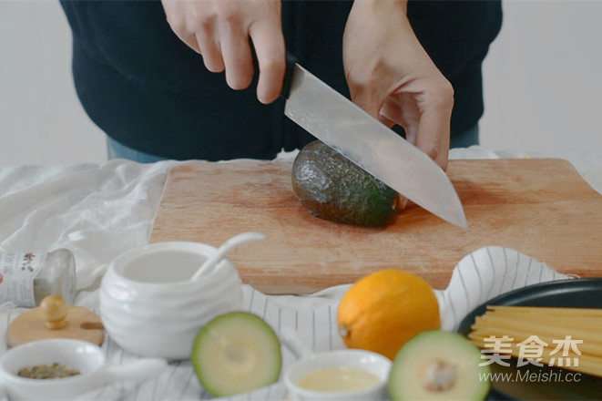 Pasta with Forest Avocado recipe