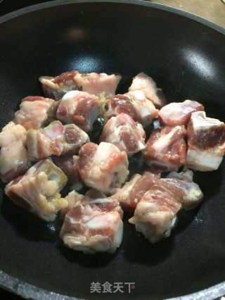 Detailed Steps for Sweet and Sour Pork Cartilage recipe