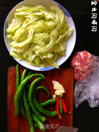 Bitter Gourd Pork Shredded——the Coolness of The Hot Season recipe