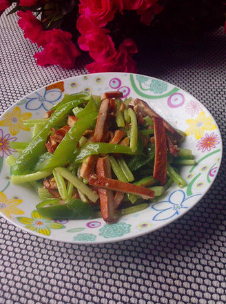 Celery Chili Stir-fried Tofu recipe