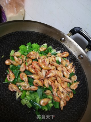 Stir-fried River Prawns with Green Peppers recipe