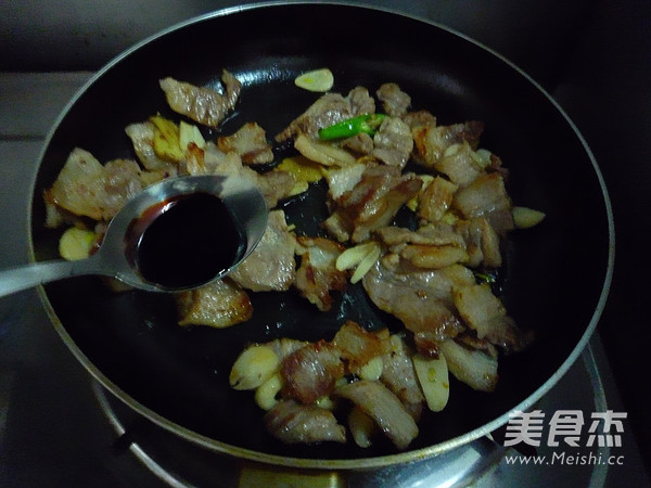 Stir-fried Pork with Hang Pepper recipe