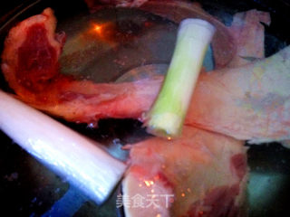 Hot and Sour Beef Tendon recipe