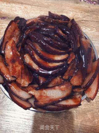 Pork with Dried Plums and Vegetables recipe
