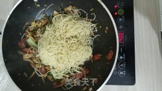 Stir-fried Thin Noodles recipe