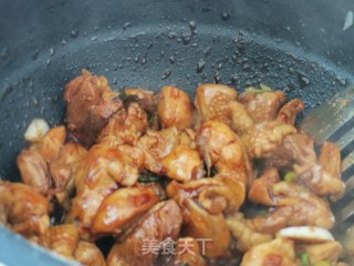 Chicken Drumsticks Stewed with Mushrooms recipe