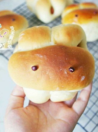 Cute Bunny Sausage Bread recipe