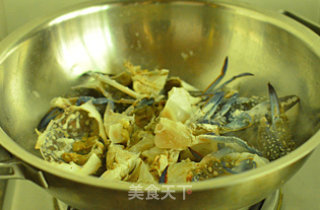 Fried Crab with Green Onion and Ginger recipe