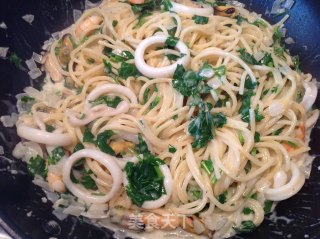 Assorted Seafood Pasta recipe