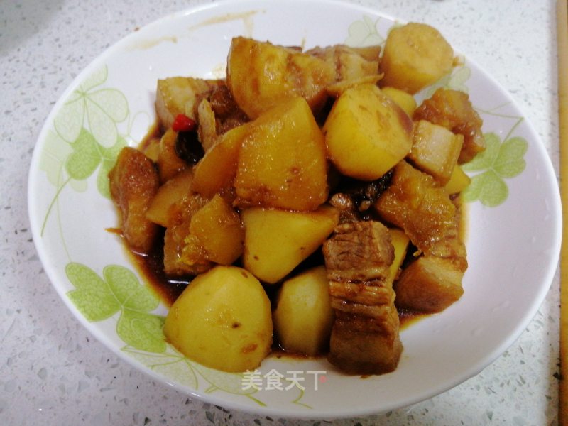 Braised Pork Belly with Potatoes
