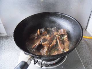 Roasted Dried Fish with Scallions recipe