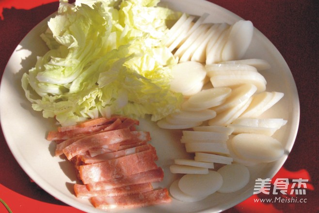 Stir-fried Rice Cake with Cabbage recipe