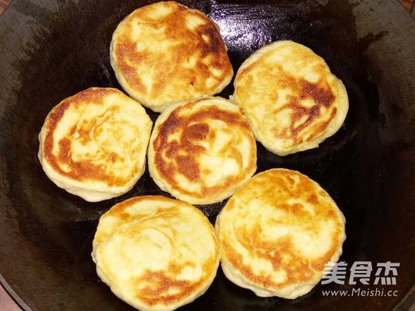 Egg-flavored Flour Pancake recipe