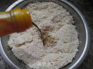 Plum Dried Vegetables, Fresh Meat, Glutinous Rice Dumplings recipe