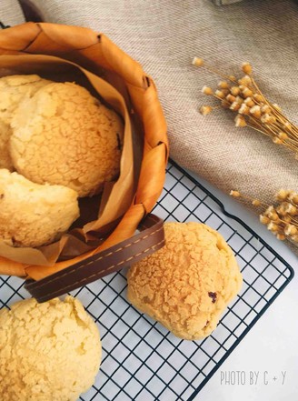 You Think I Am Pineapple Bun, But I Am Mochi Bread recipe