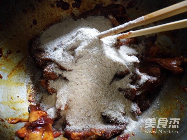 Steamed Pork with Bamboo Leaves recipe