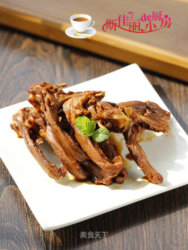 Spicy Braised Duck Clavicle recipe