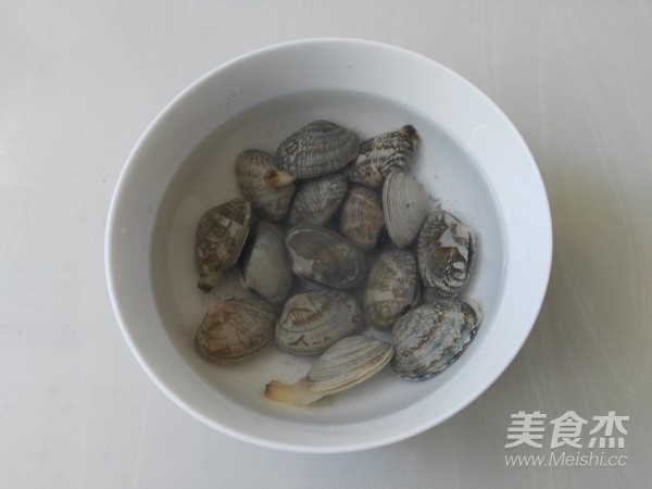 Steamed Egg with Clams recipe