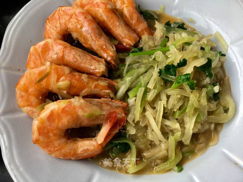 Stewed Shrimp with Carrot Vermicelli recipe