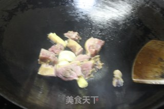 [guangdong] Braised Duck Legs with Ci Mushroom recipe