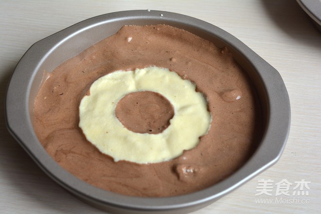 Cocoa Chess Cream Cake recipe