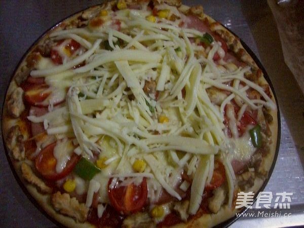 Ham and Walnut Pizza recipe