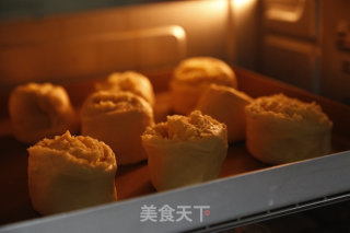 Coconut Bread Rolls (the Method of Baking Bread Rolls in The Oven) recipe