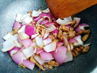 Fried Pork with Green Onions recipe