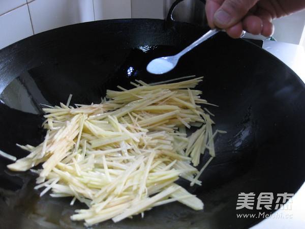 Multi-flavored Dry-baked Potato Shreds recipe