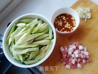 Eggplant Strips with Minced Meat Sauce recipe