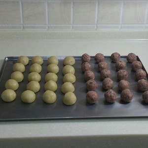 Rose Cloud Leg Mooncakes recipe