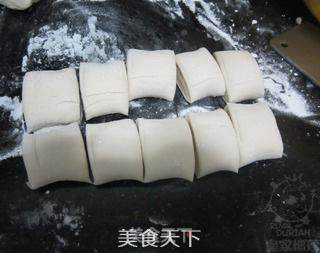 Crispy Durian Bun recipe