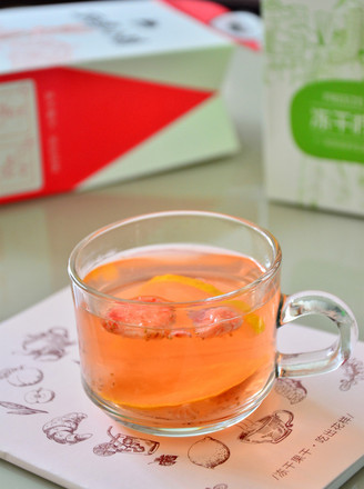 Strawberry Lemon Tea recipe