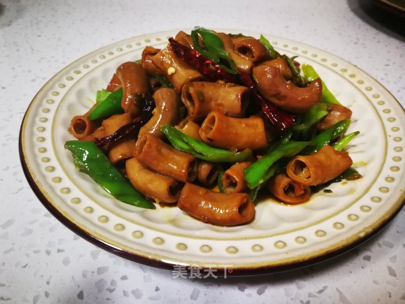 Stir-fried Bitter Sausage with Hot Peppers recipe