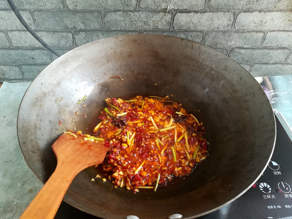 Fried Escargot with Basil recipe