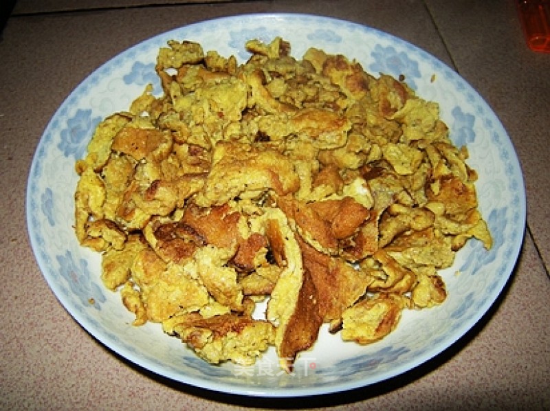 Scrambled Eggs with Mushroom Flavor recipe