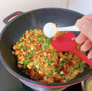 🔥spicy and Enjoyable🔥super Meal🔥green Pepper and Spicy Chicken👈 recipe