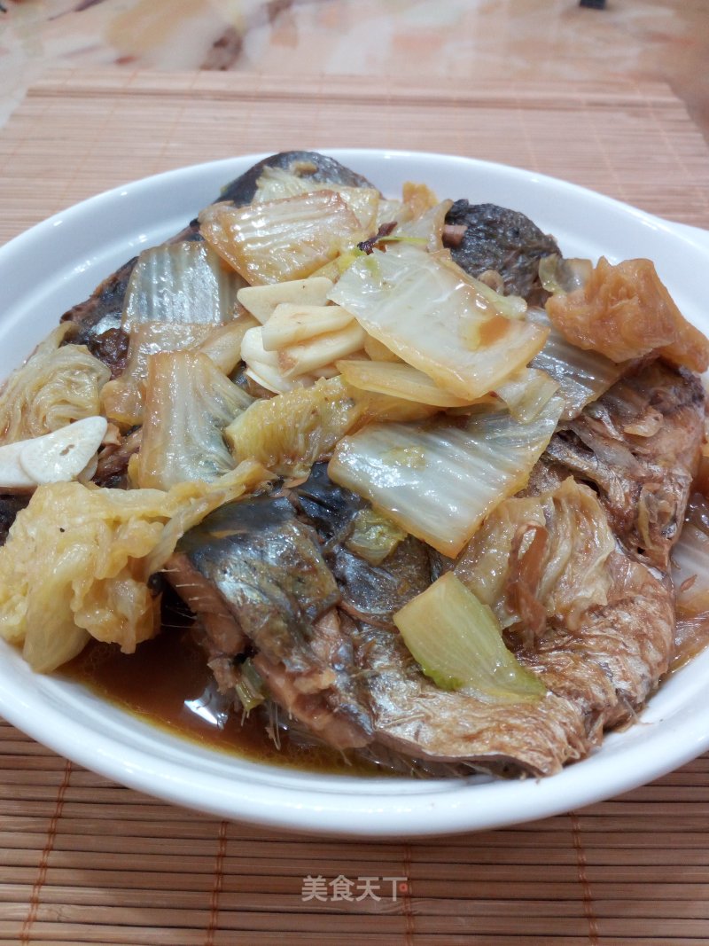 Braised Cabbage with Herring recipe