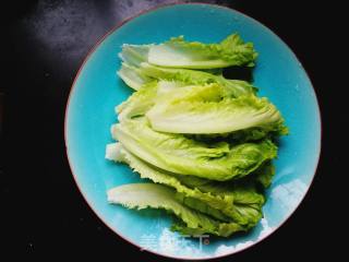 Mixed Lettuce with Shredded Egg recipe