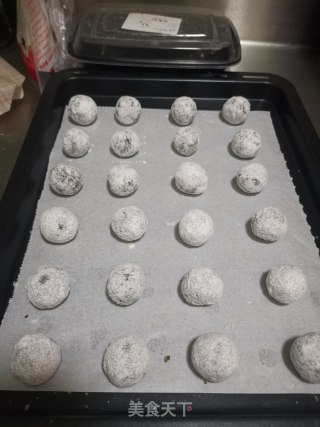 Cocoa Snow Cookies recipe