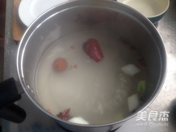 Lazy Version Pork Bone Soup Hot Pot recipe