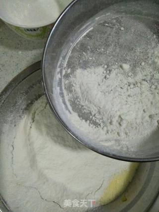 Egg Yolk Biscuits recipe
