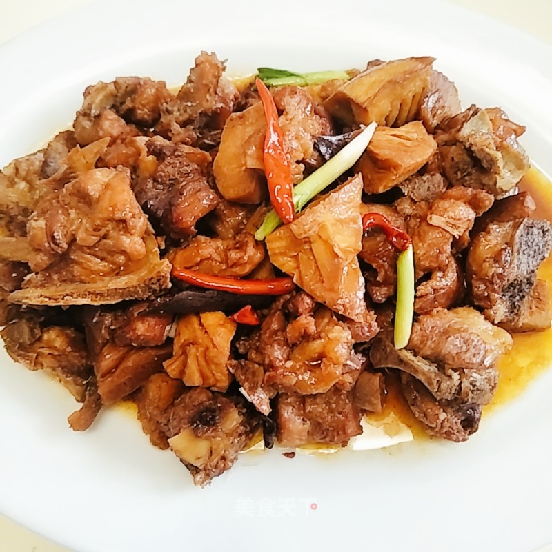 Braised Pork Ribs with Spring Bamboo Shoots recipe