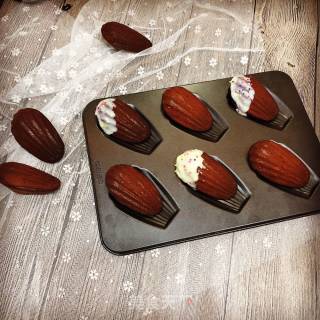 Chocolate Madeleine recipe